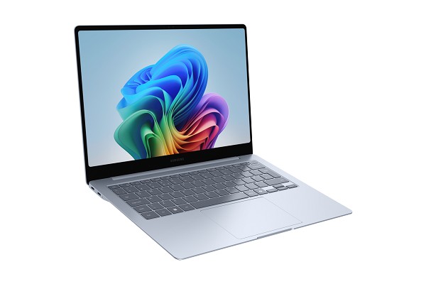 Samsung Galaxy Book4 Edge (14", 512 GB) vorn links vorn links