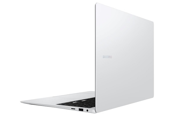 Samsung Galaxy Book4, Core 7 150U, 16GB RAM, 512GB SSD, DE hinten