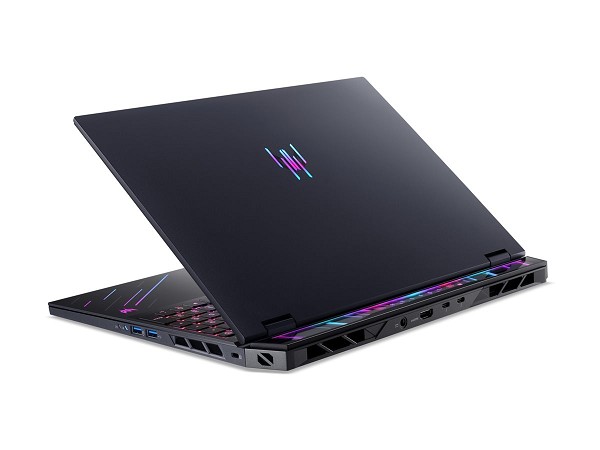 Preview: Acer Predator Helios 16 AI (PH16-73-965V) - 16,0