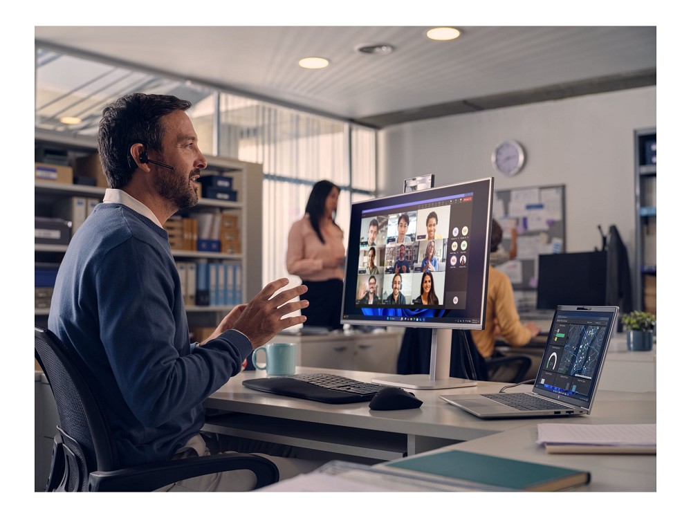 HP EliteBook 6 G2i Notebook AI - 177-Grad Scharnie oben