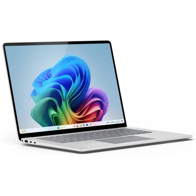 Microsoft Surface - 7th Edition - Snapdragon X Eli hinten