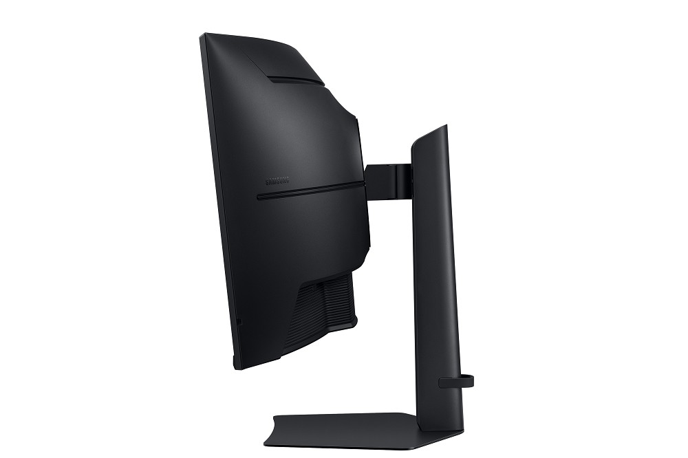 Samsung 40" ViewFinity S8 (S85TH) WUHD Monitor vor vorn rechts