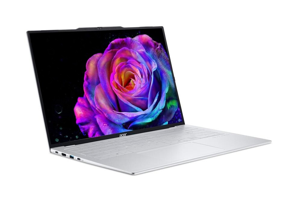 Acer Swift Air 16 – 16", AMD Ryzen AI 5 330, 16 GB hinten
