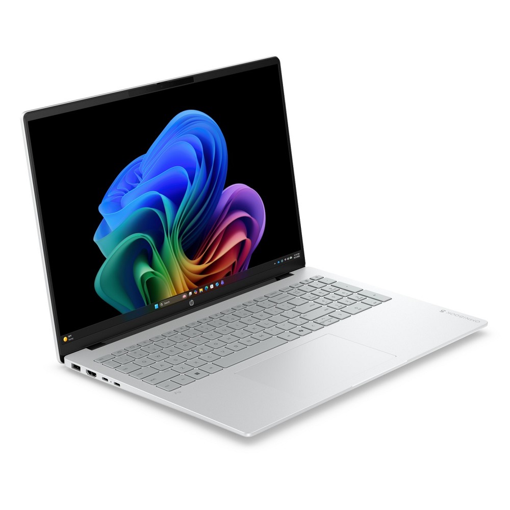 HP OmniBook 5 16" – Intel Core Ultra 7 355, 16 GB RAM, 512 G hinten
