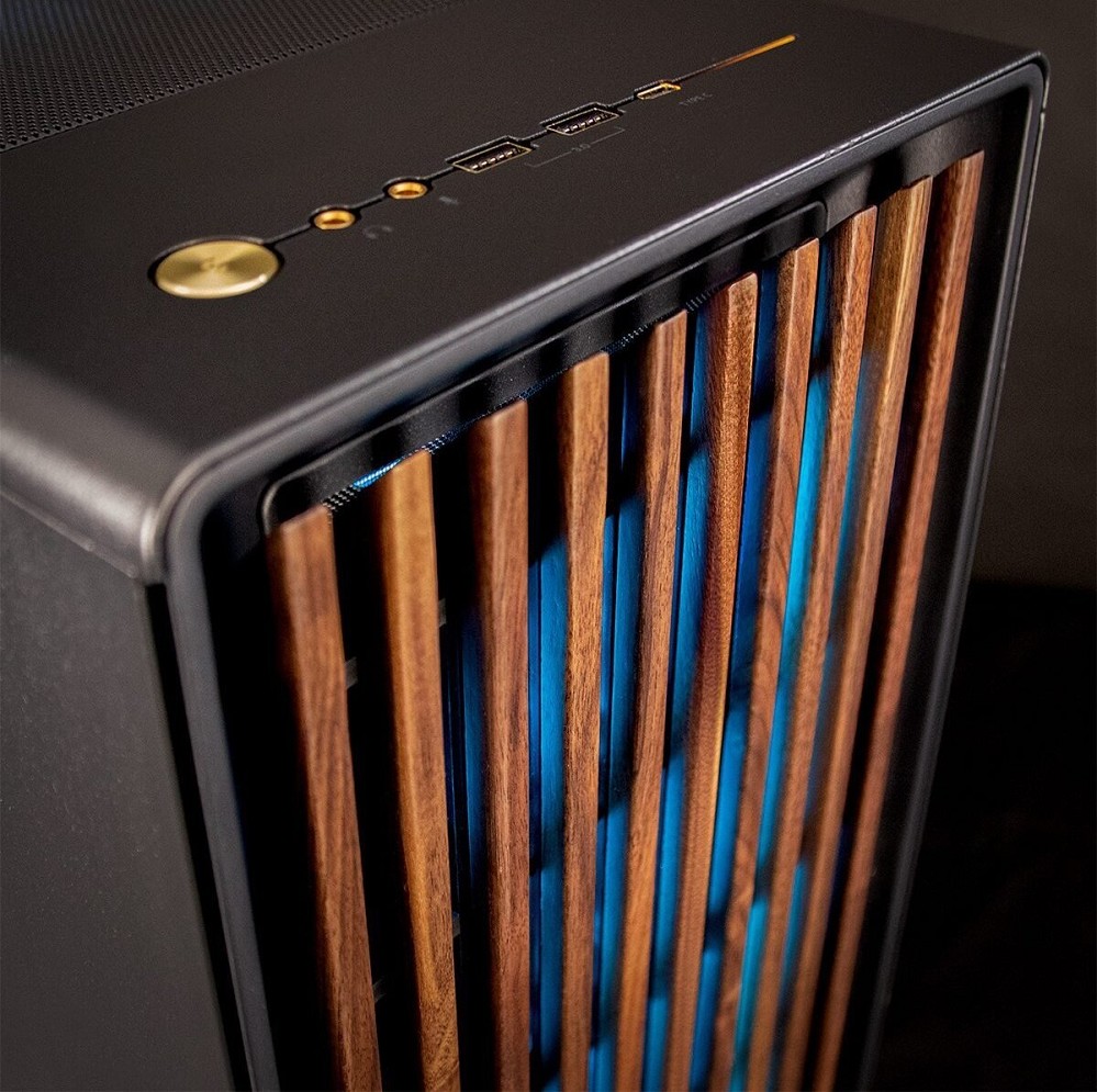 ONE GAMING Aqua Gaming PC IN90 oben