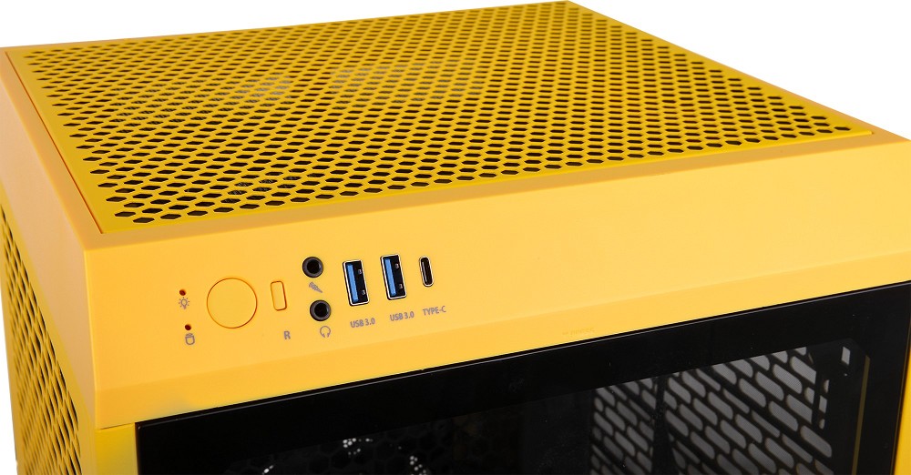 ONE GAMING Mini Gaming PC AN16 rechts